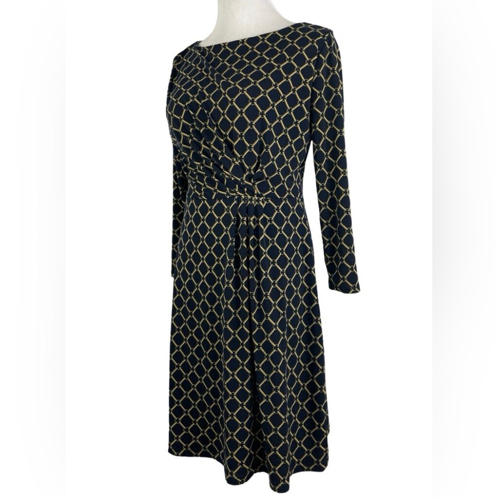 GILLI | Sheath Dress with Bateau Neckline